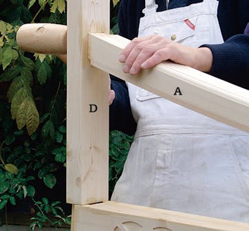 Glastag: Den bærende enhed samles. Glastag: Den bærende enhed samles.